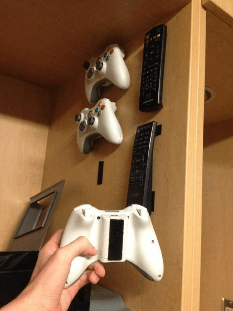 Controller Holder